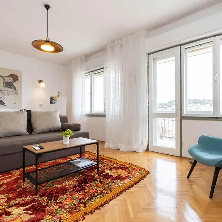 Alaburic & Bed & Breakfast