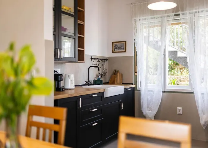 Bed & Breakfast Alaburic & Mali Lošinj